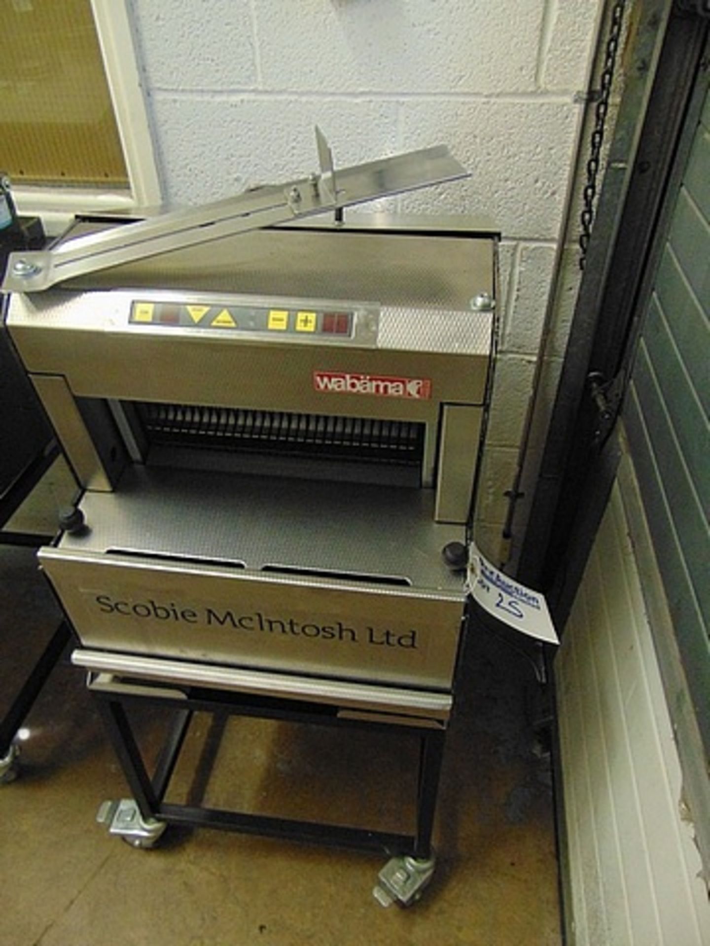 Wabama Piccolo Elektronik 380 12mm bread slicer