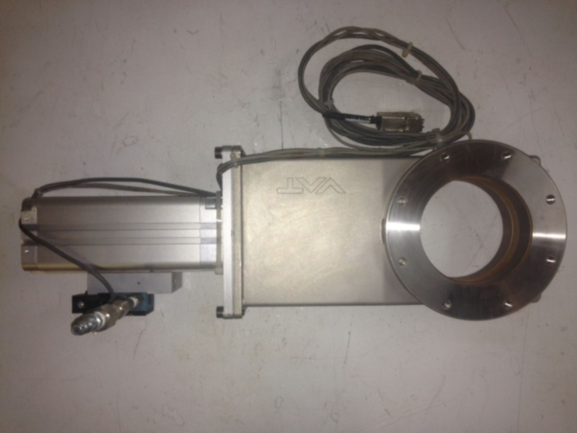 4" VAT STAINLESS STEEL GATE VALVE