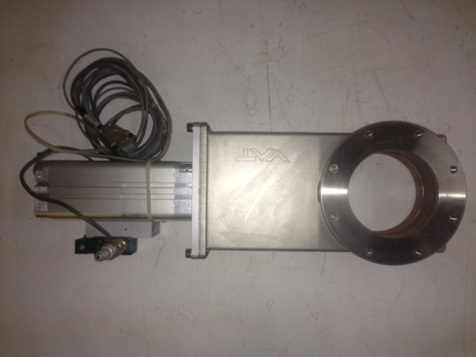 4" VAT STAINLESS STEEL GATE VALVE