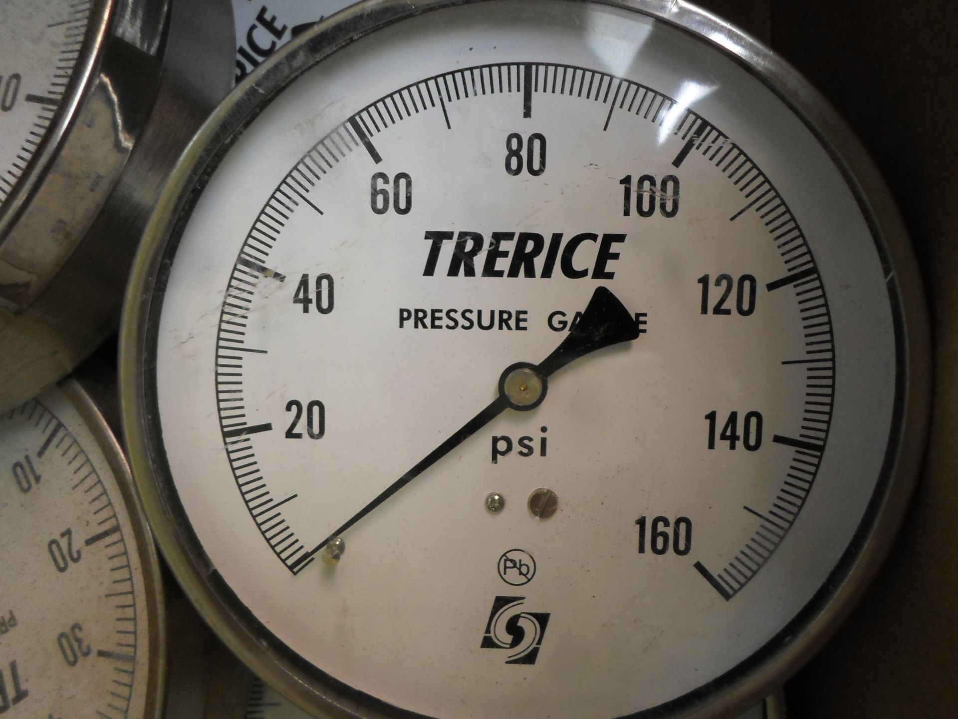 LOT OF Trerice Dial Pressure Gauges ASSORTED PSI RANGES - Image 2 of 2