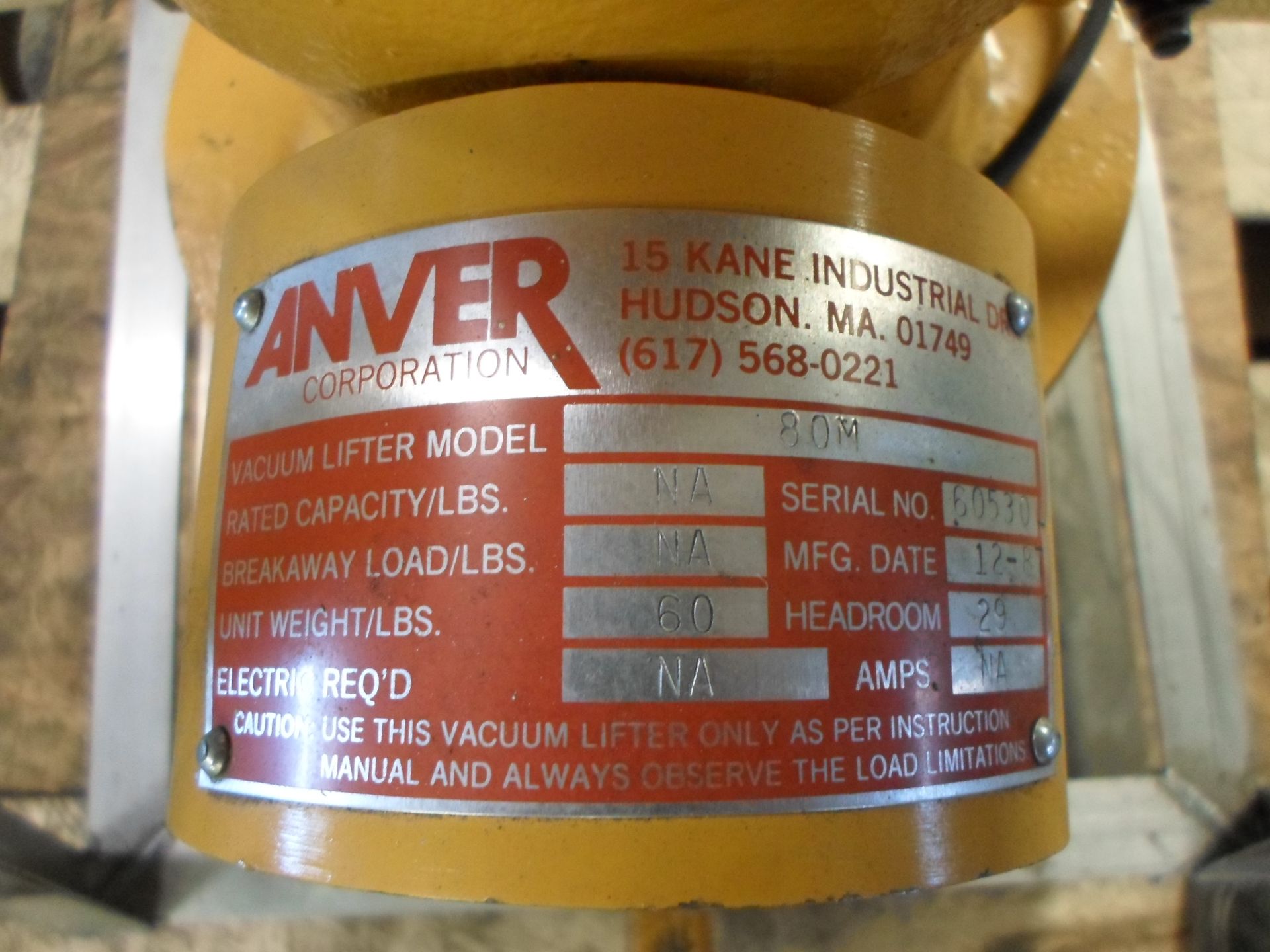ANVER VACUUM LIFTER 80M RATED FOR 700LBS - Image 2 of 3