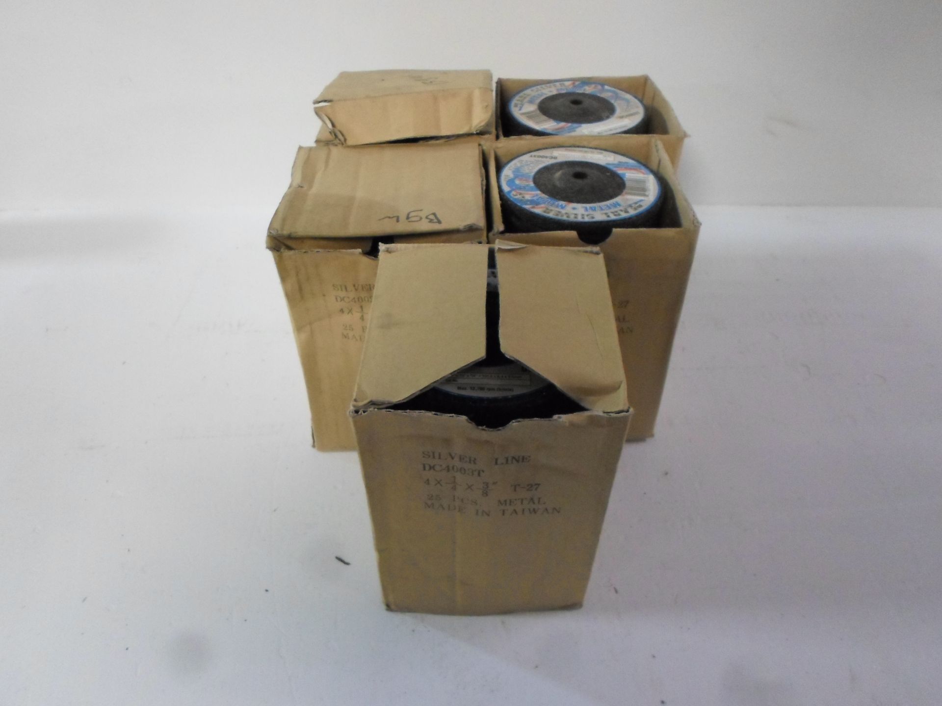 LOT OF FIVE BOXES Pearl SILVERLINE 4" x 1/4" x 3/8" Depressed Center Grinding Wheel (Pack of 25) ME