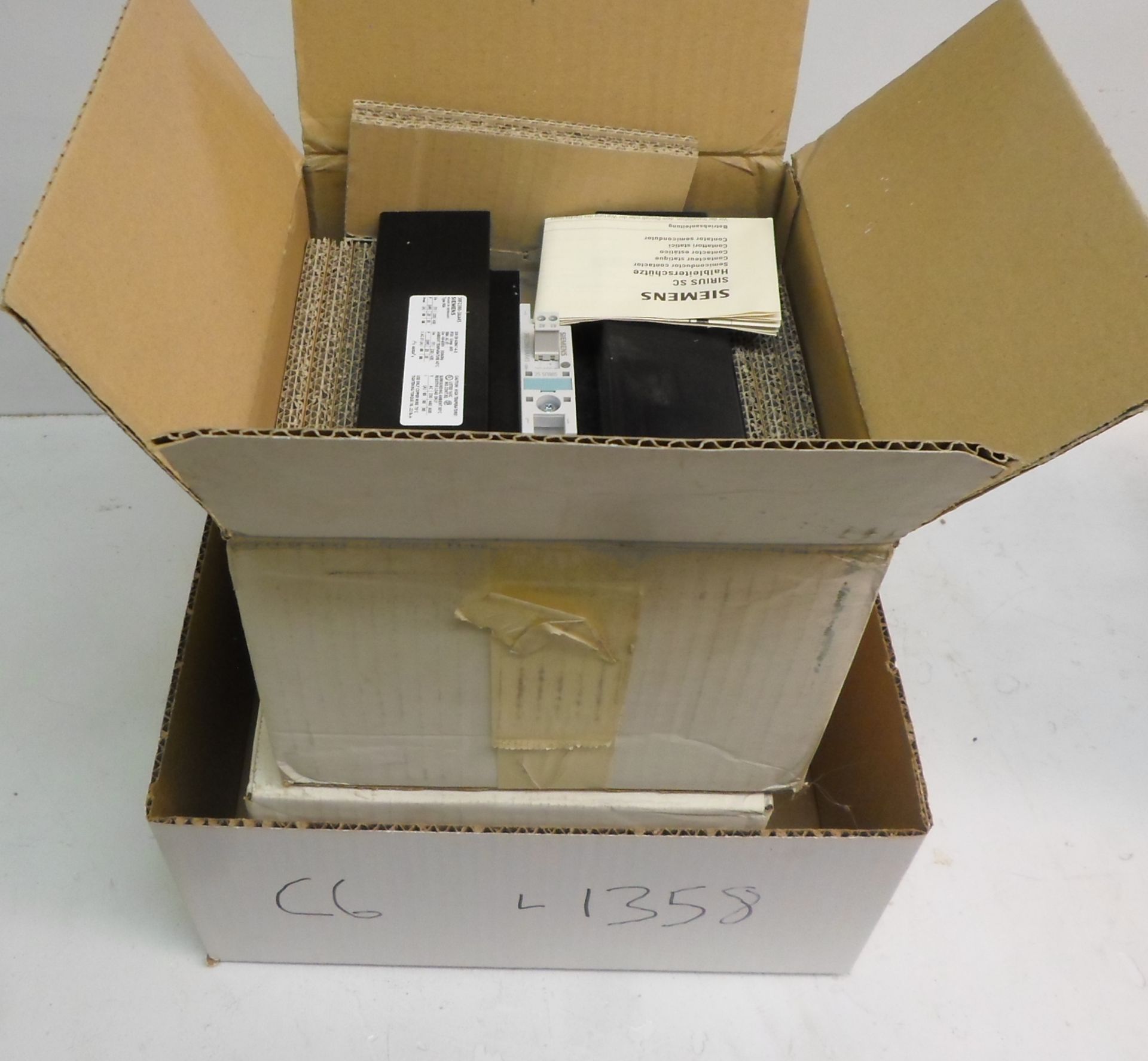 NEW IN THE BOX LOT OF TWO SIEMENS 3RF3290-3AA45