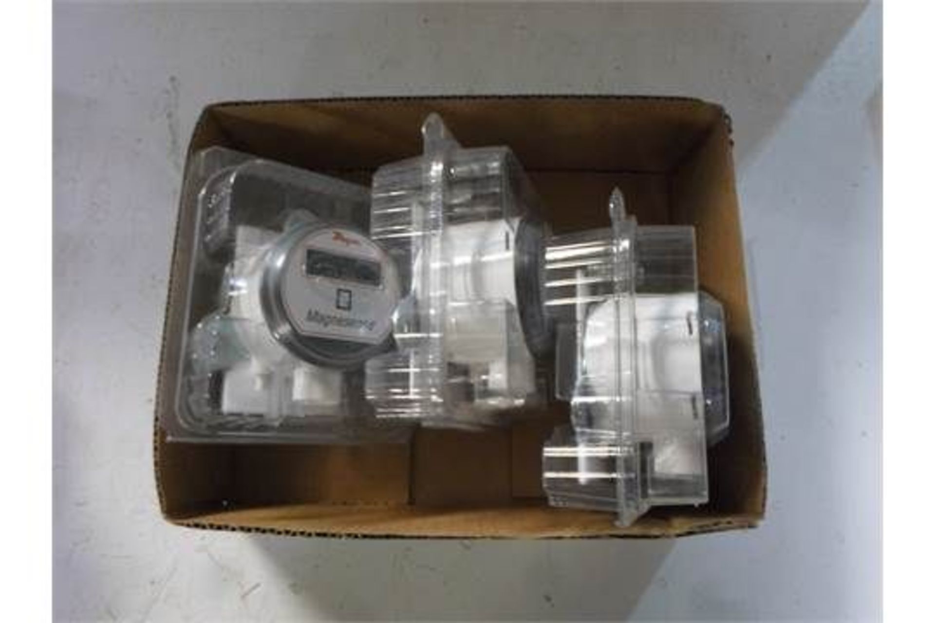 LOT OF 3 Dwyer MS-141 Magnesense Differential Pressure Transmitter