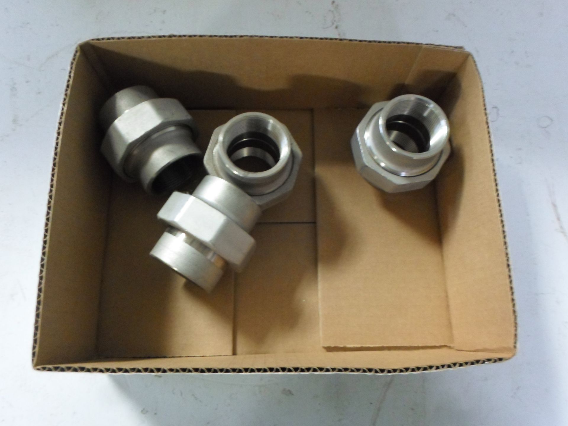 LOT OF 4 STAINLESS STEAL CUPLINGS 1 1/2"