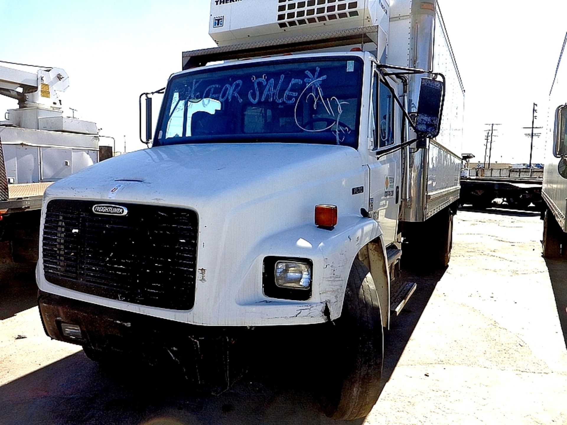 1999 FREIGHTLINER FL-70 TRUCK (NOT RUNNING) VIN # 1FV3HJACOXH952761