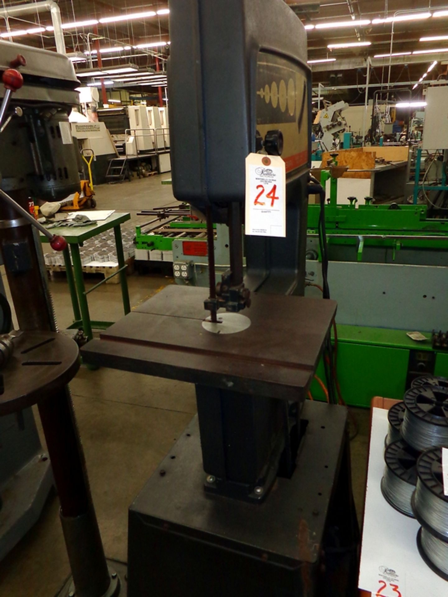 CRAFTSMAN 12" VERTICAL BAND SAW