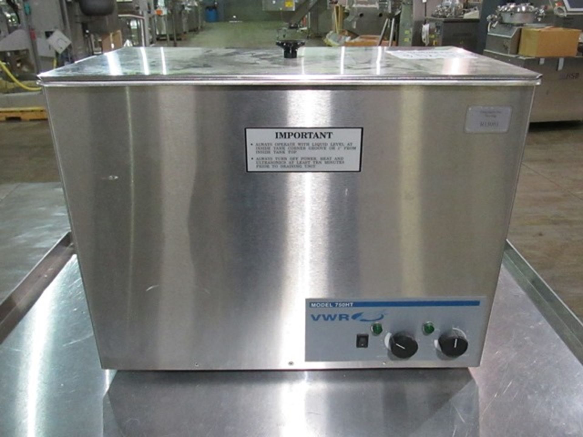 VWR ULTRASONIC CLEANER, MODEL 750 HT