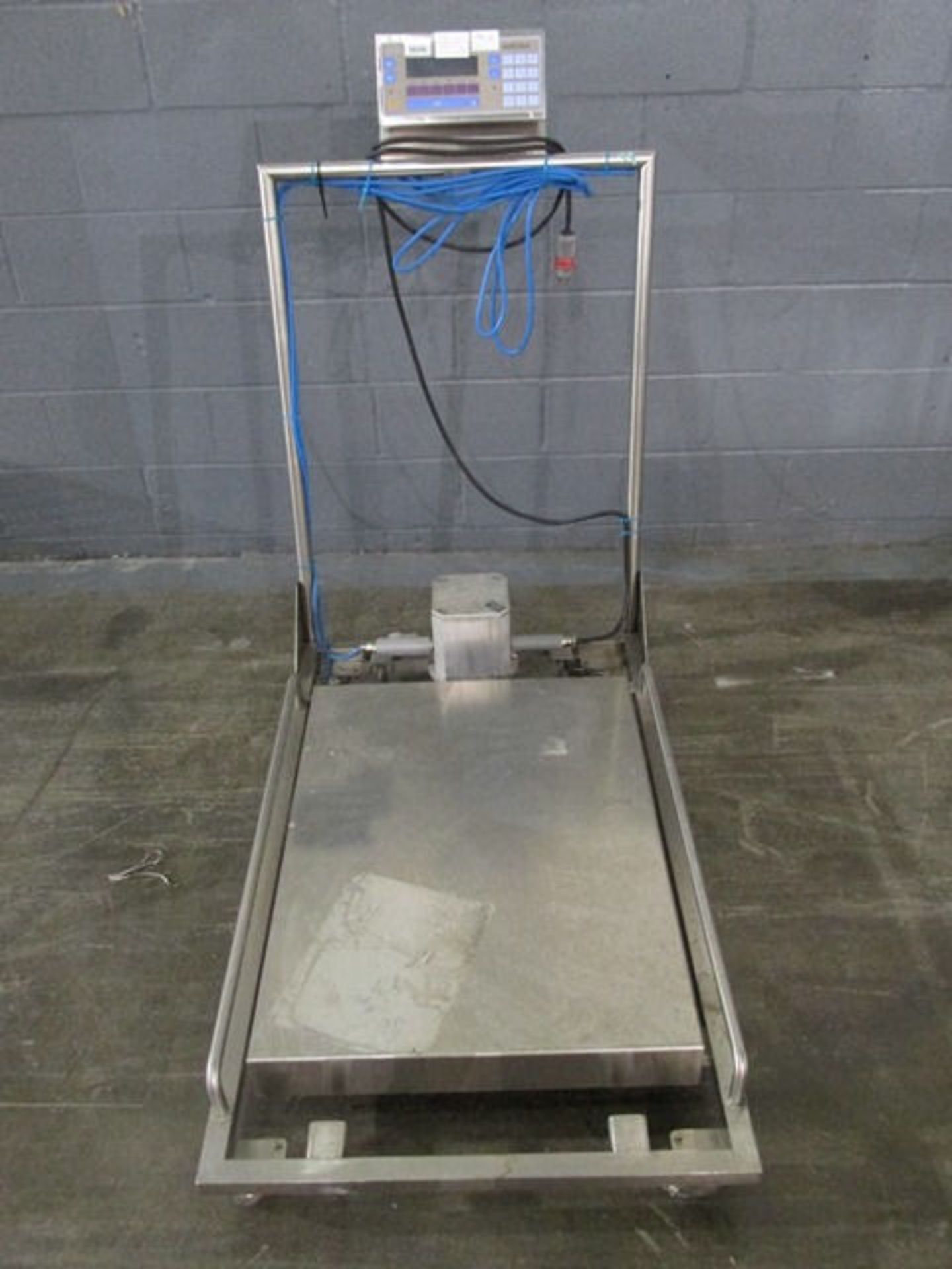 24" X 30" SARTORIUS SCALE, S/S