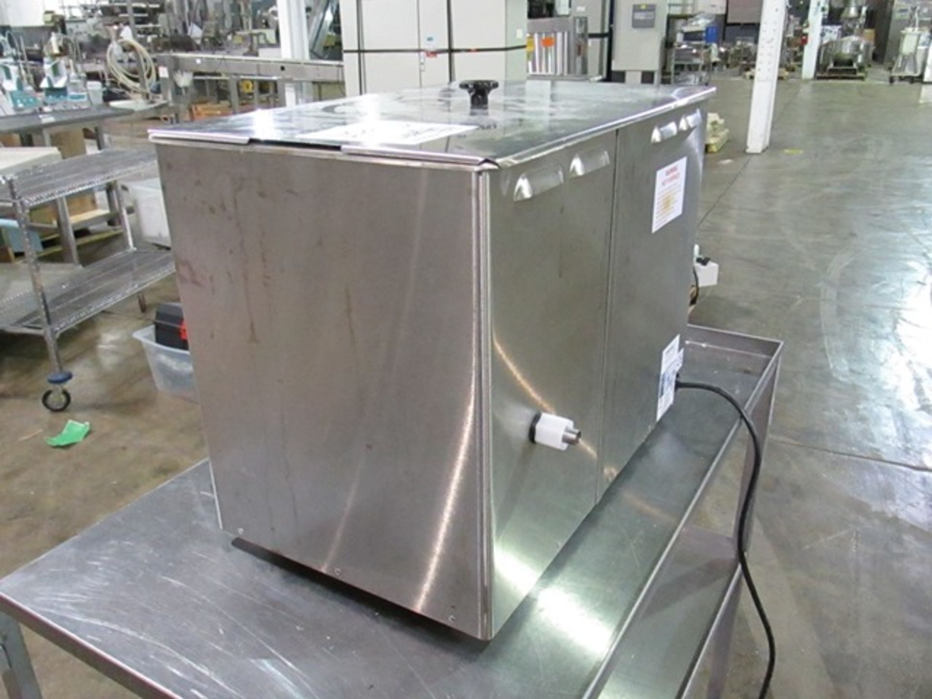 VWR ULTRASONIC CLEANER, MODEL 750 HT - Image 2 of 7