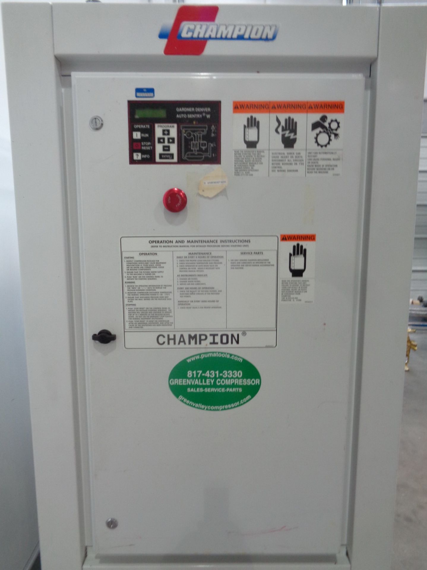 GARDNER DENVER (CHAMPION) 25HP CABINET ENCLOSED SCREW TYPE AIR COMPRESSOR, MODEL 300EWC25M, - Image 3 of 10