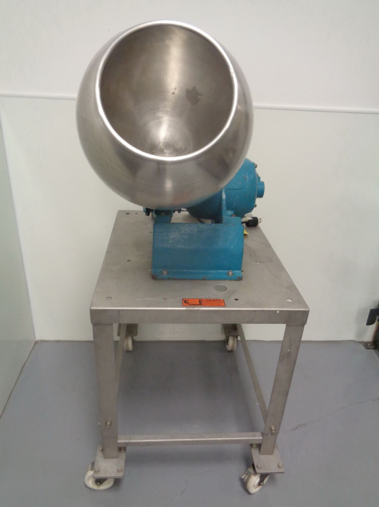 STOKES TYPE 16” DIAMETER SPUN TYPE STAINLESS STEEL COATING PAN, 0.5HP, MOUNTED ON CART