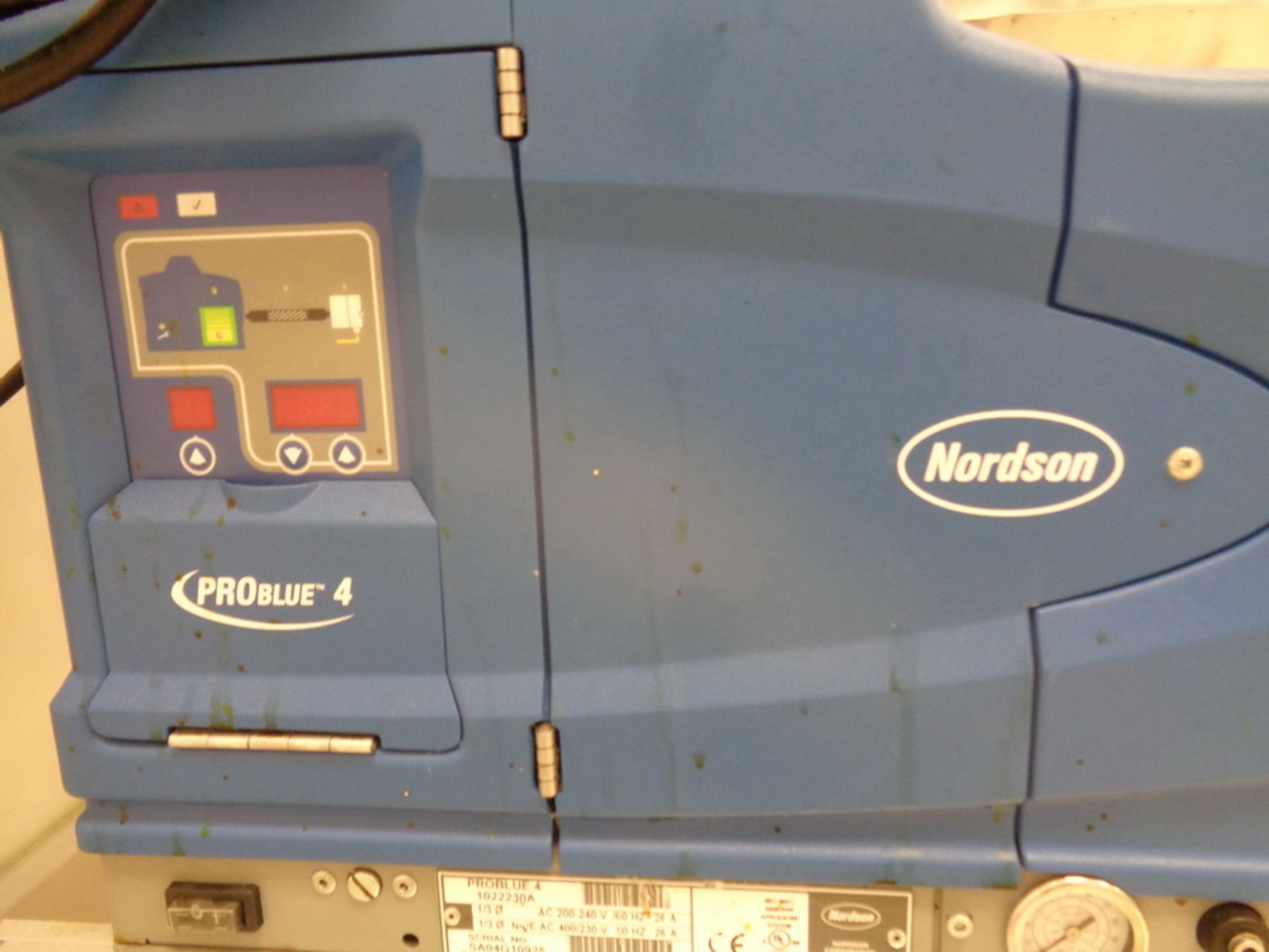 NORDSON HOT GLUE SYSTEM, MODEL PROBLUE 4, SERIAL NUMBER SA04G11069. WITH CREATIVE AUTOMATION CONTROL - Image 2 of 7