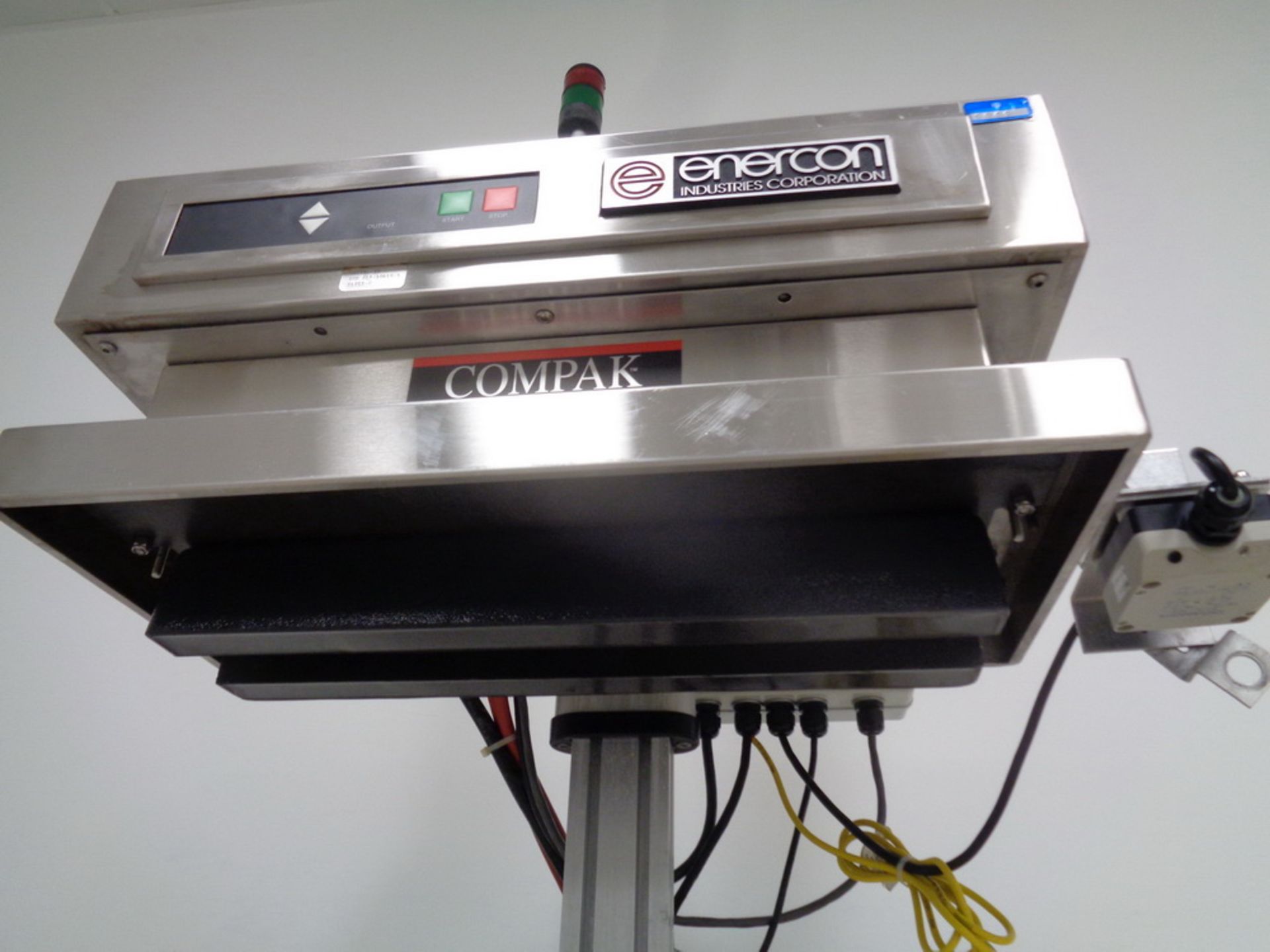 ENERCON INDUCTION CAP SEALER, MODEL LM3284-04, SERIAL NUMBER 10419-1, SEE AUCTIONEER NOTE - Image 6 of 9