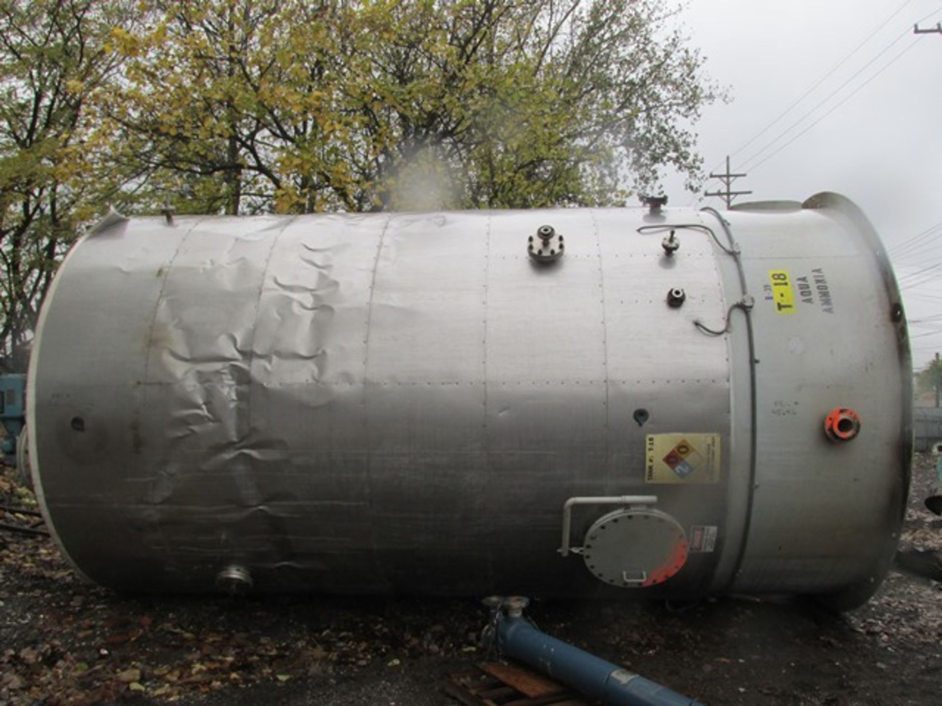 12,000 gallon 304 stainless steel tank, 12' diameter x 16' straight side