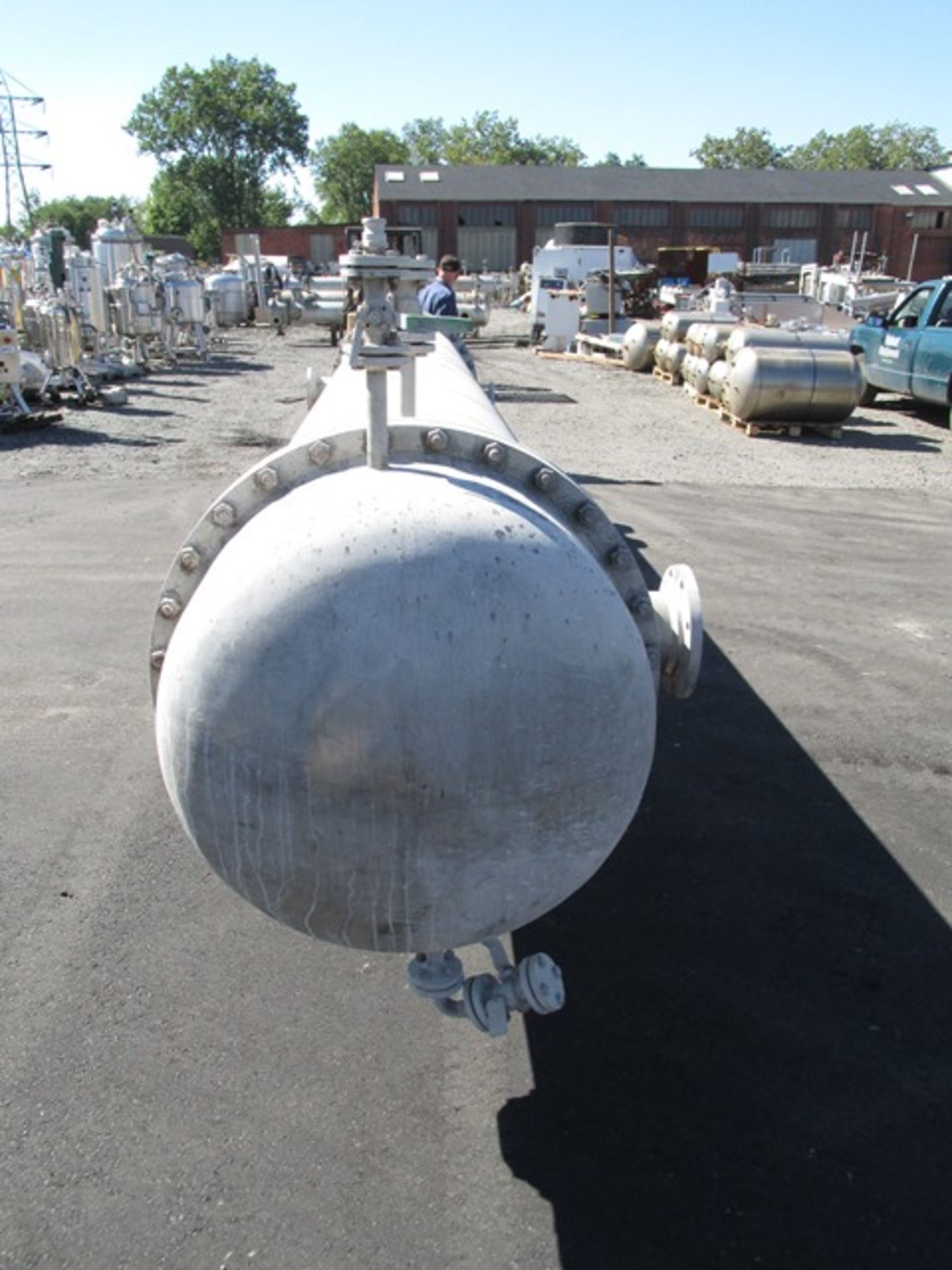 1908 sq. ft. Doyle & Roth shell and tube heat exchanger, 304 stainless steel. - Image 2 of 6