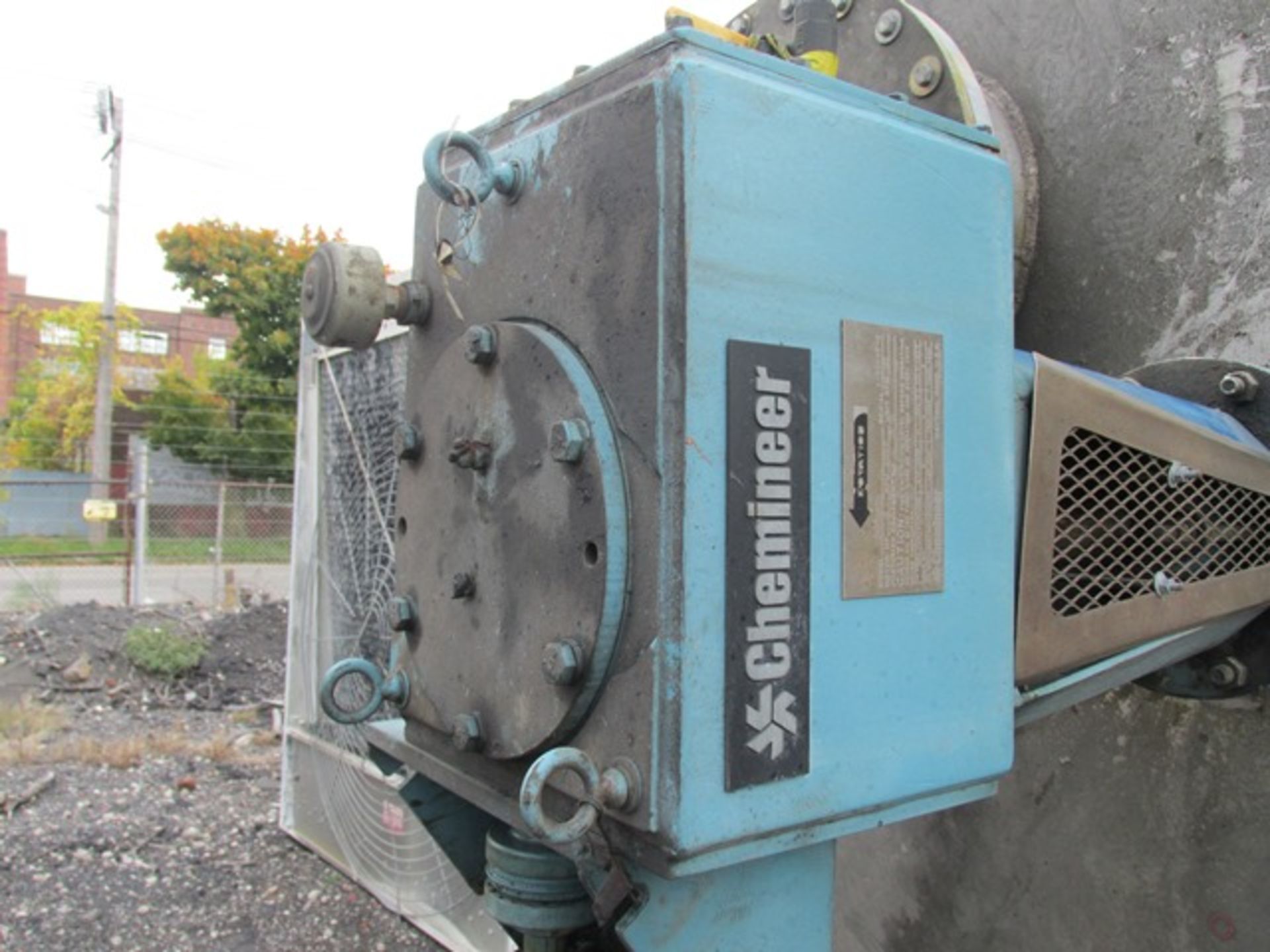 12,000 Gallon Stainless Steel Tank. 12' diameter x 16' straight side w/ Chemineer agitator - Image 10 of 10