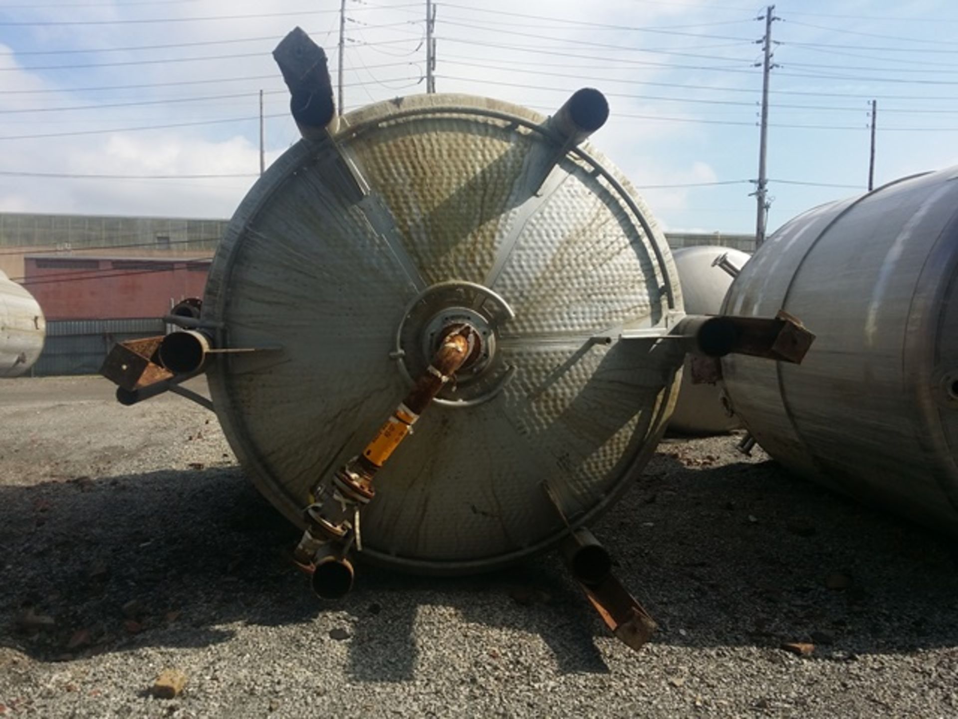 5000 gallon jacketed tank, 304 stainless steel construction, 9' diameter x 128" straight side - Image 3 of 4