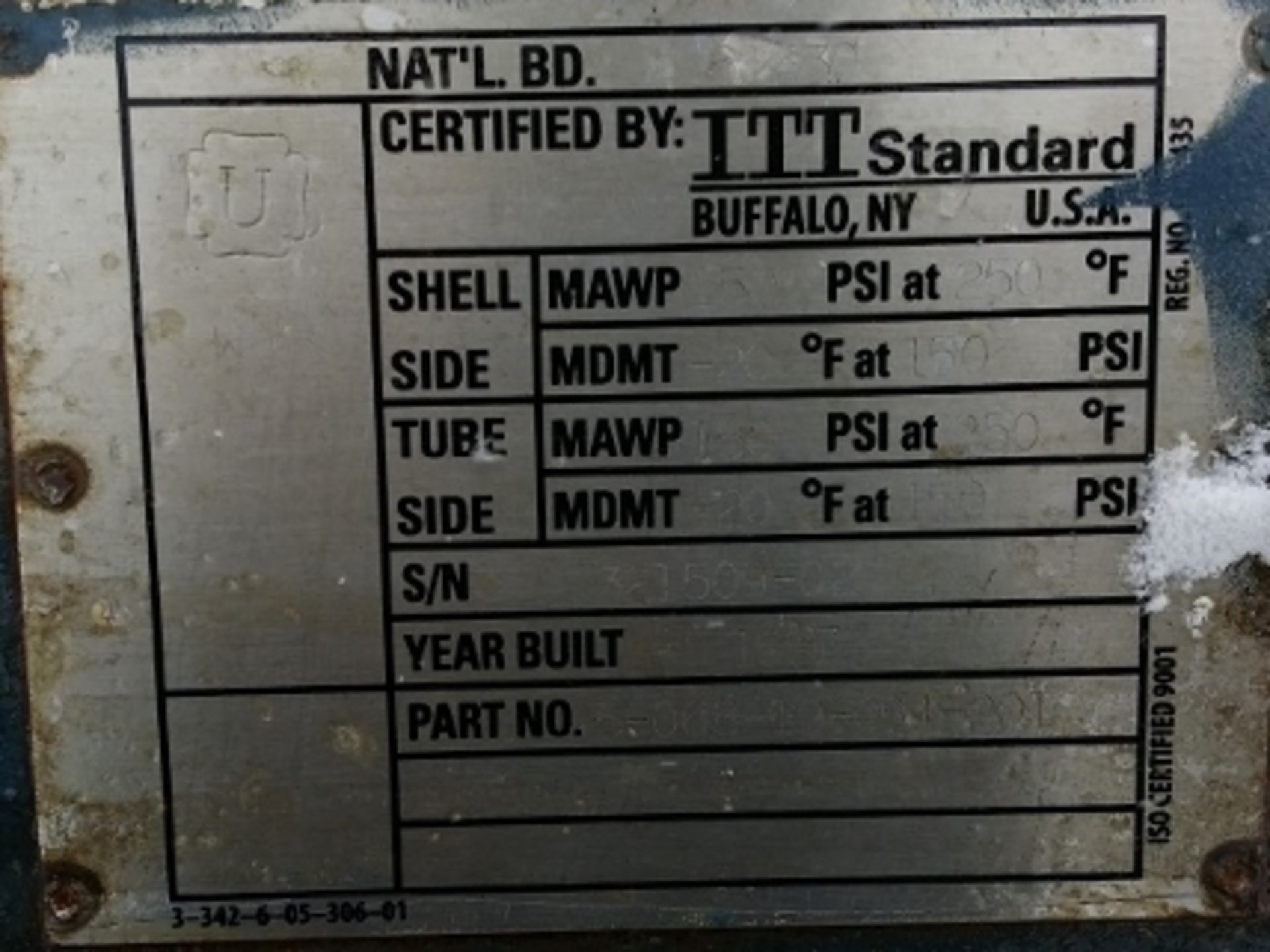 513 sq. ft. ITT shell and tube heat exchanger, carbon steel shell, stainless steel tubes - Image 5 of 5