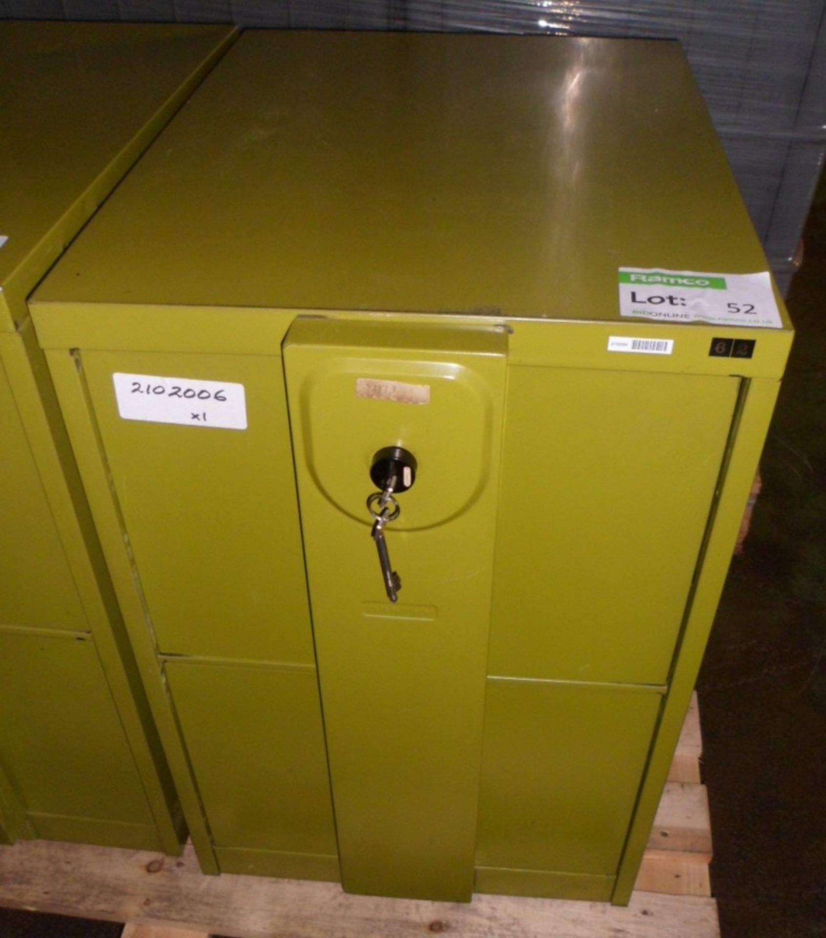Lockable Two Drawer File Cabinet (Two Keys)