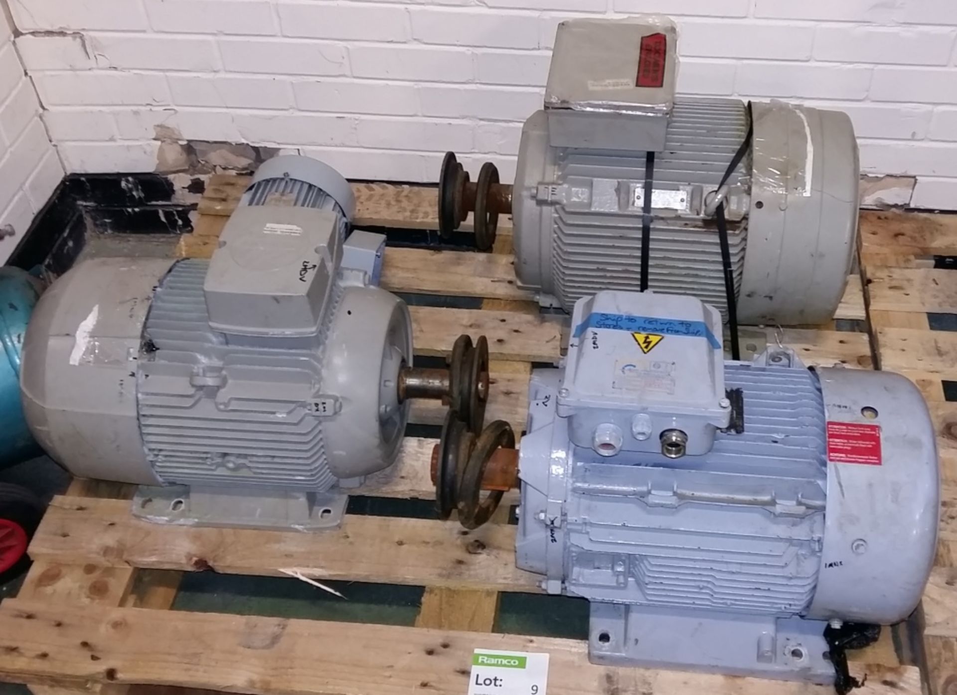 4x Heavy duty motors