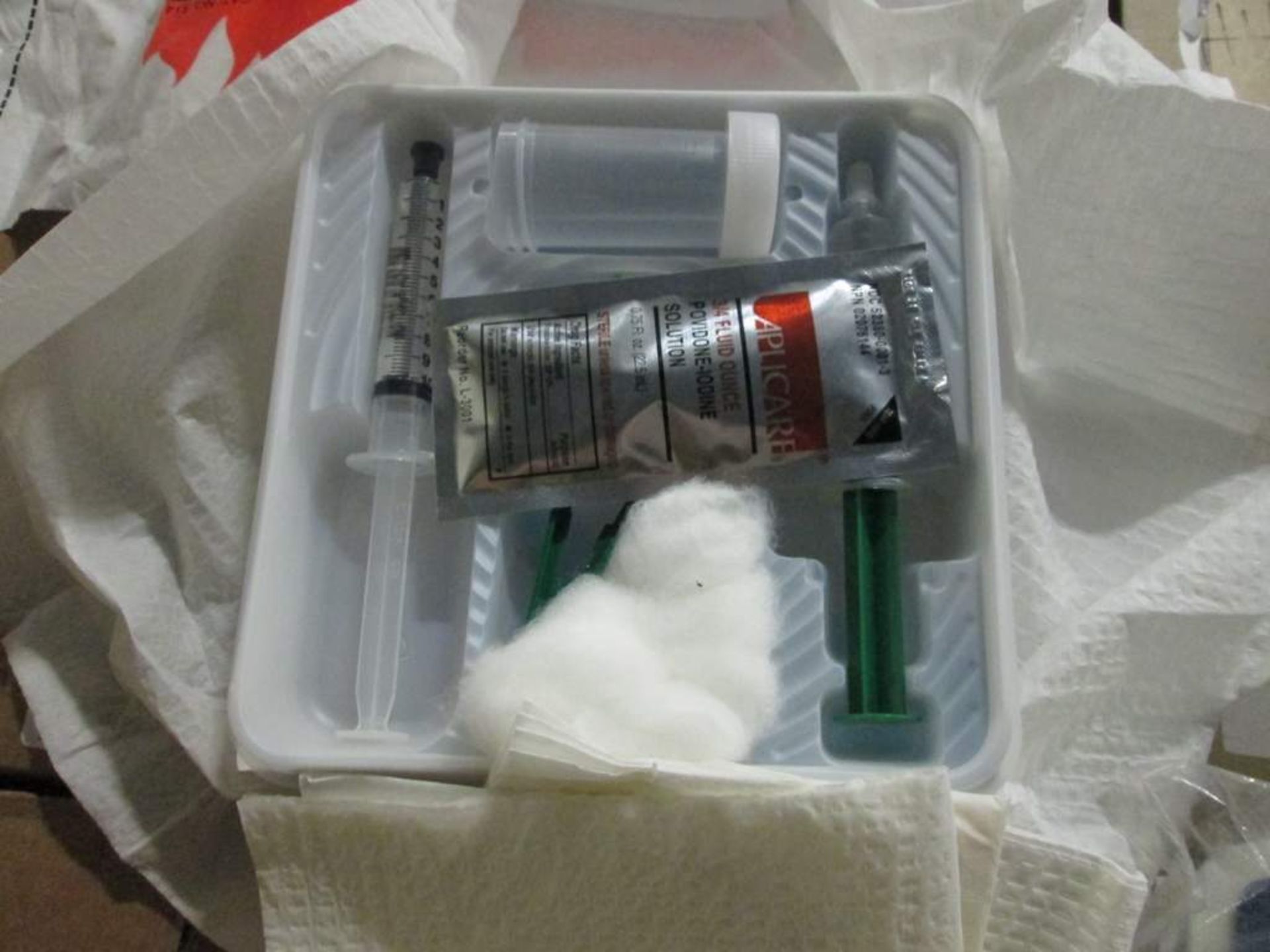 Medical equipment, Neck braces, ventilation tubes, swab kits - Image 4 of 4