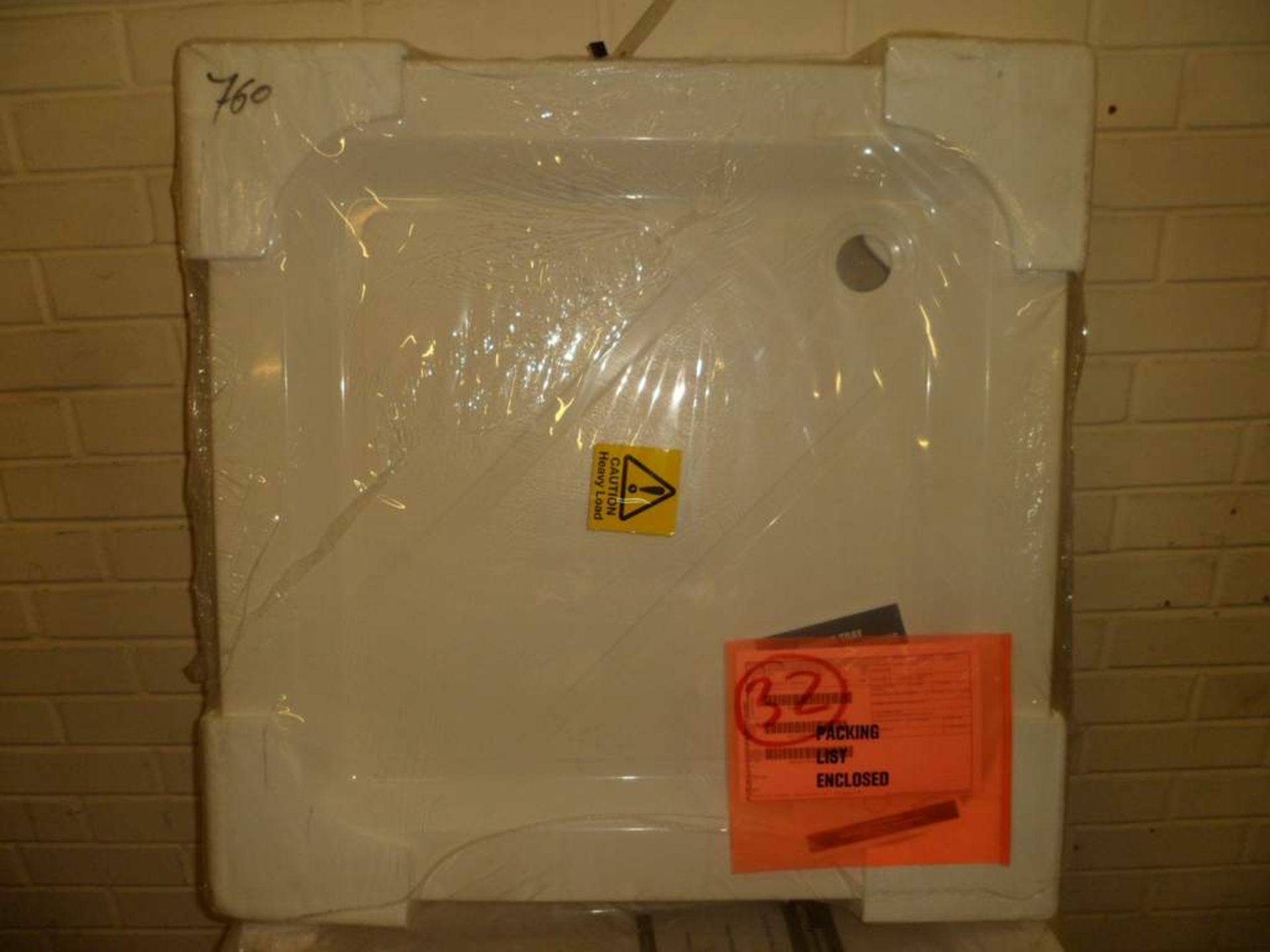 7x Eastbrook White shower trays - Image 2 of 3