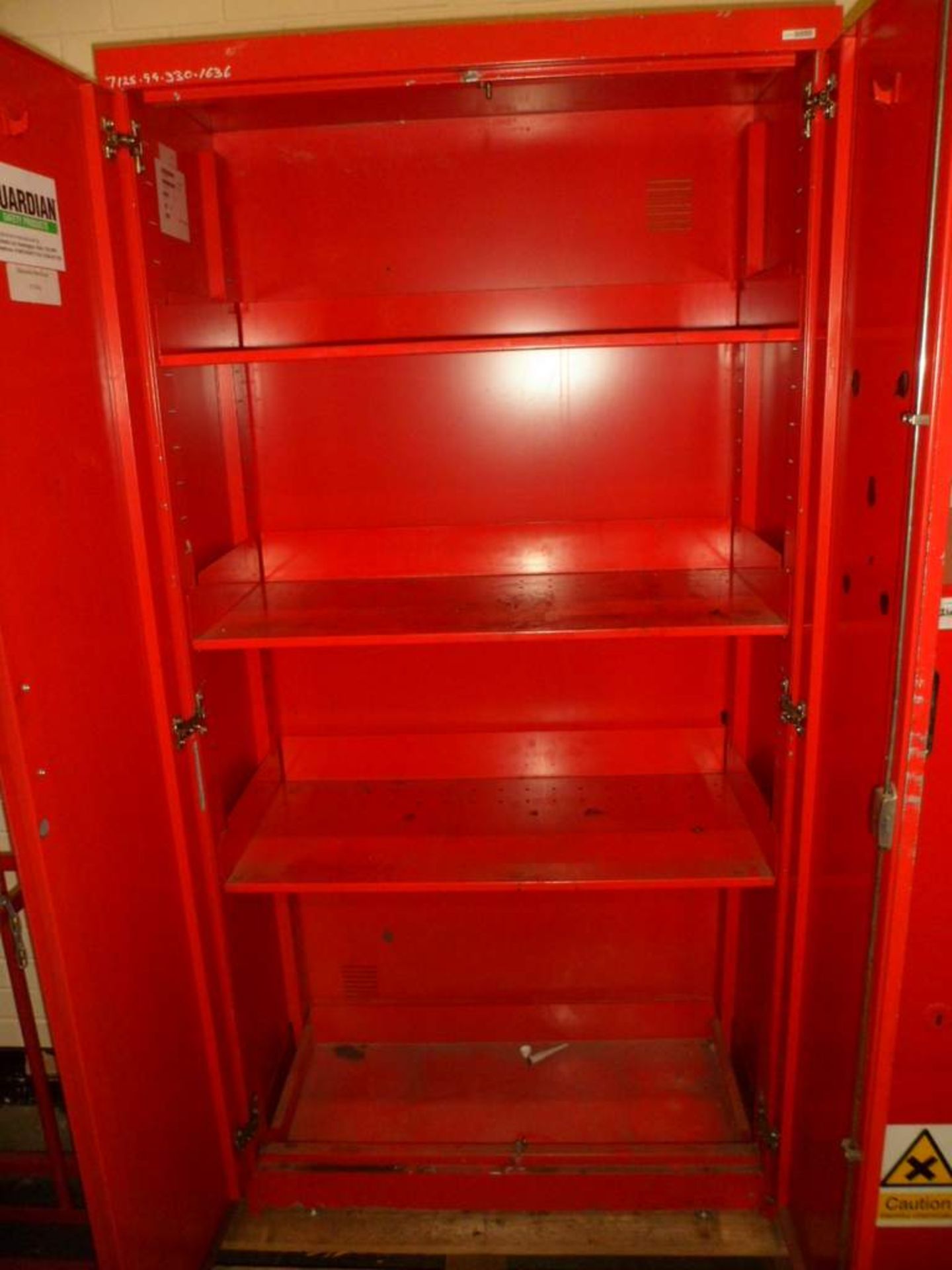 Chemical storage cabinet - Image 2 of 2