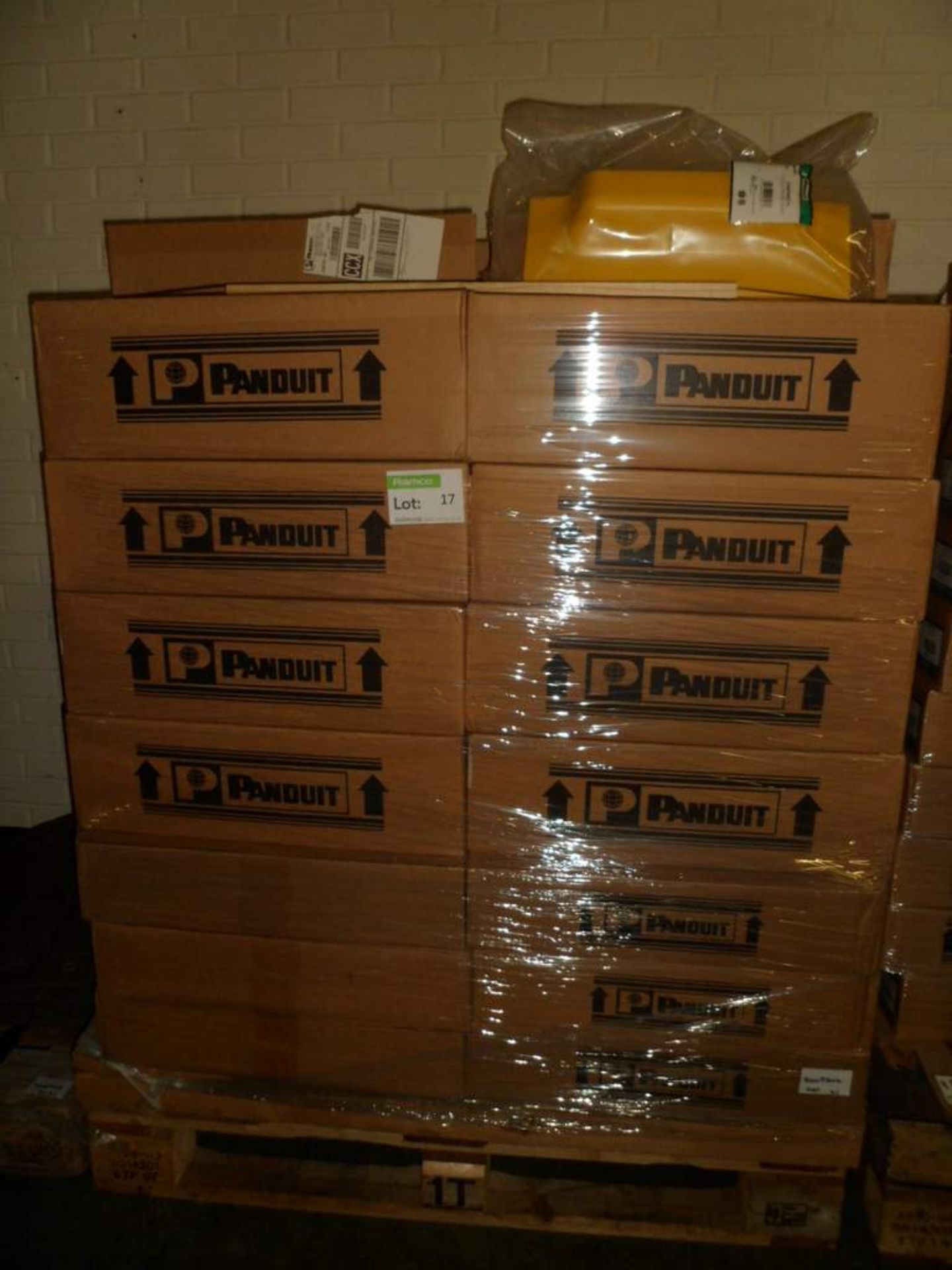 Panduit 4x4 Spill over junction - approx 50 boxes 5 per box