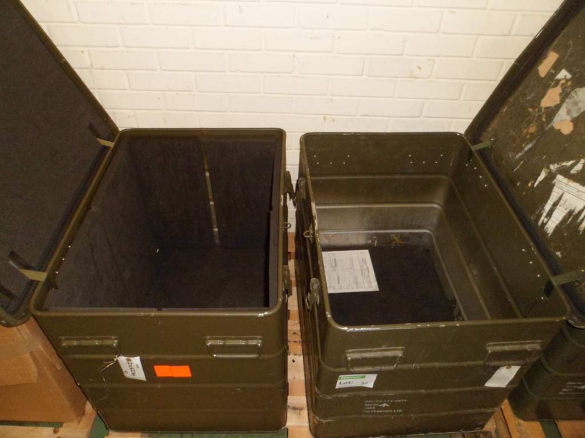 2x Lightweight metal storage containers 74x54x52cm (WxDxH) - Image 2 of 2