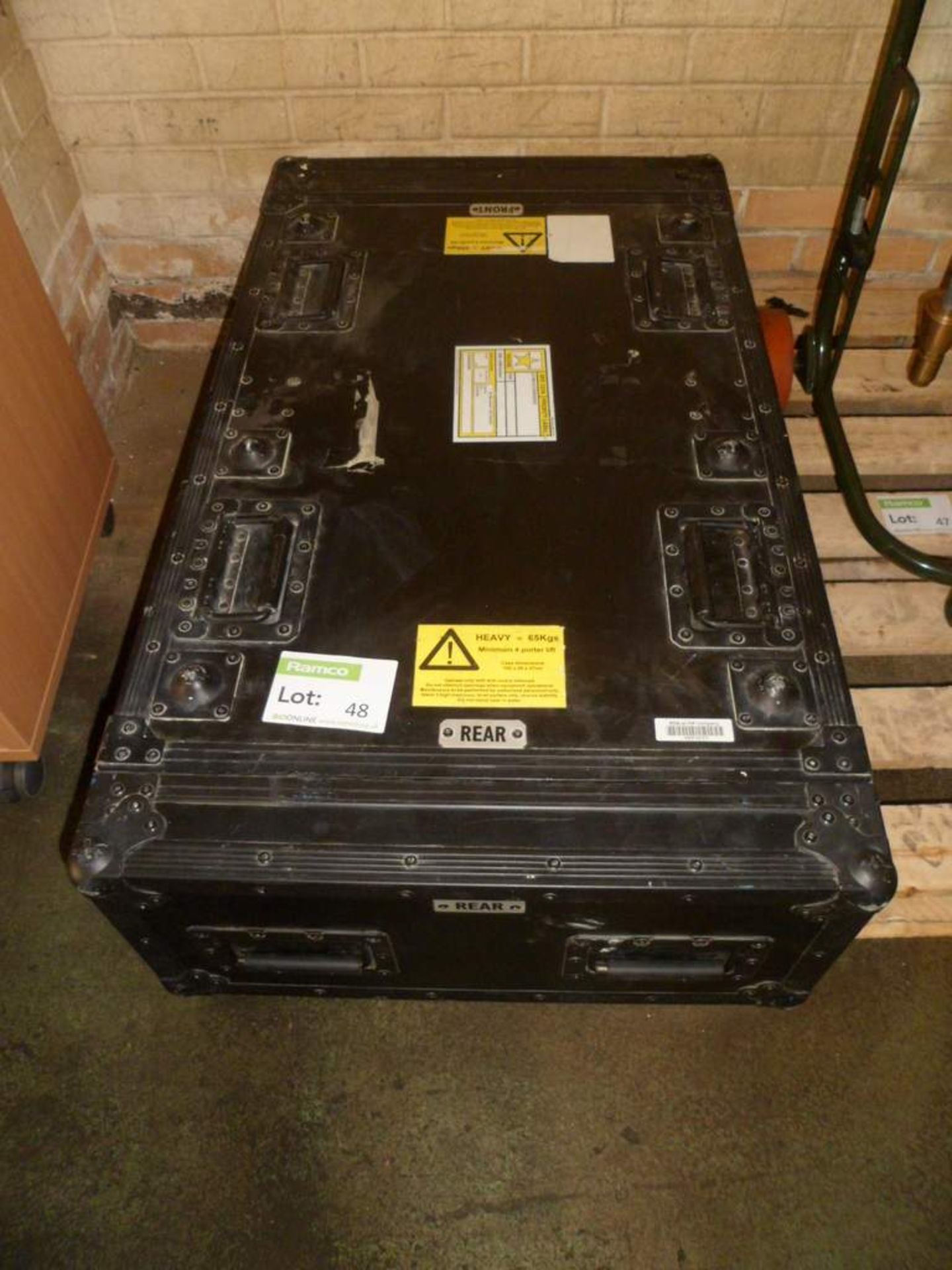 Electronics equipment case - 100 x 59 x 27cm