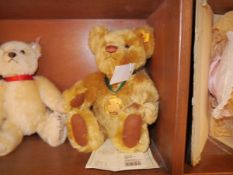 Steiff 2001 bear exclusive for Danbury Mint with certificate