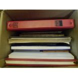 A box with world albums etc (16)