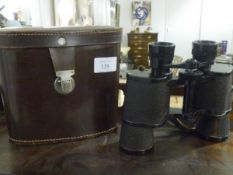 A pair of binoculars, Rathenow, Dumaris 10x40, cased