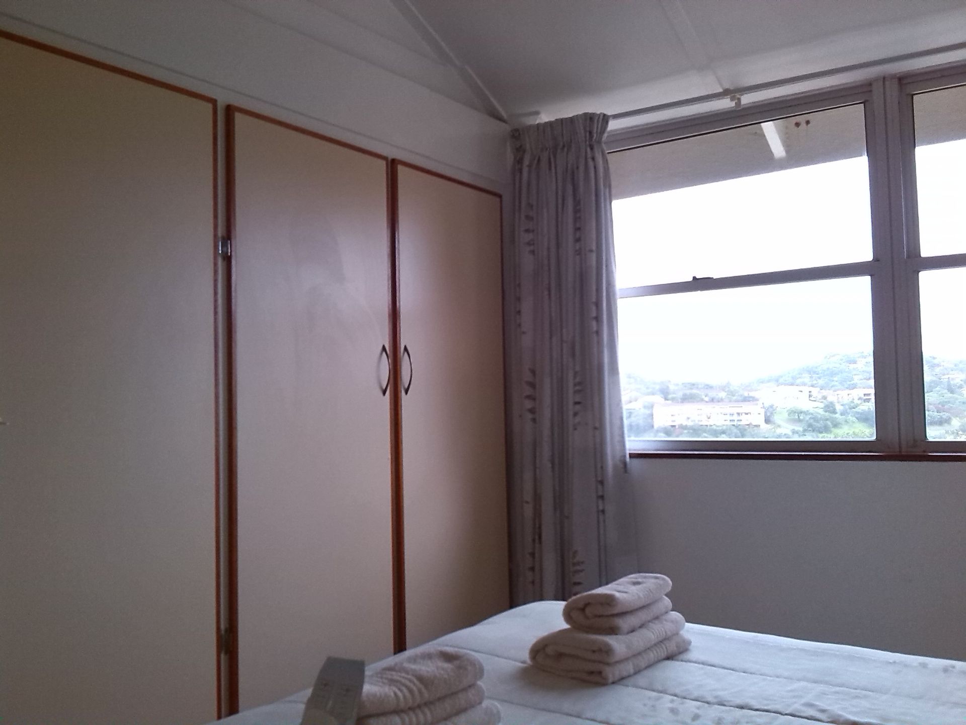 Pearly Shells - 2 Beds (6 Sleepers Max) . Date - 06/05/2016 - 13/05/2016 - (Shareblock) - Image 17 of 32