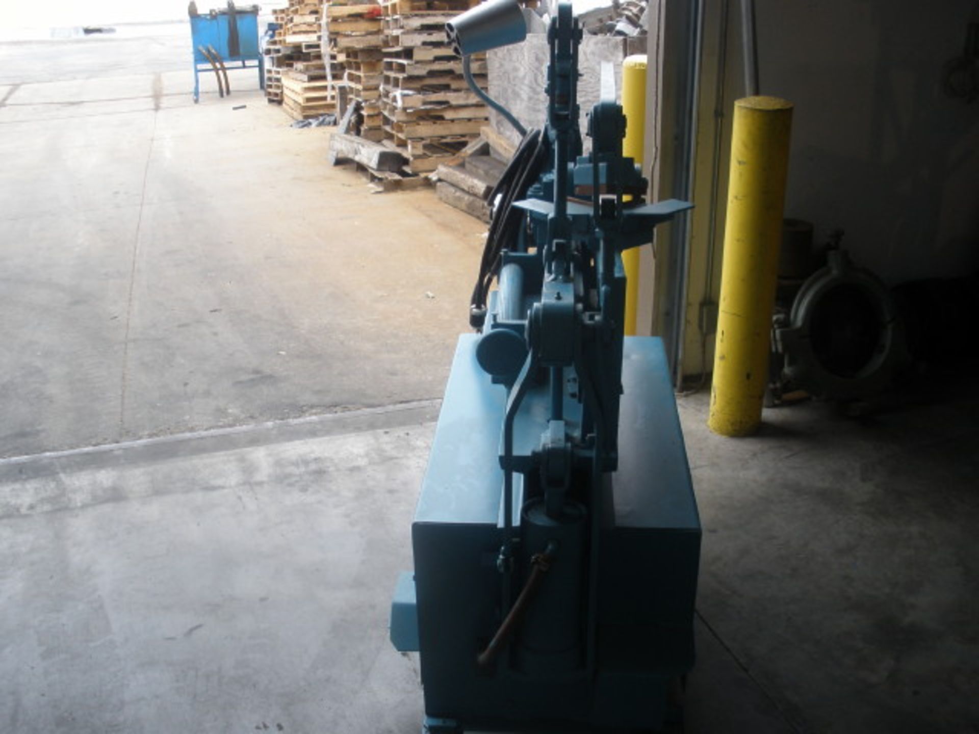 Dvorak Hydraulic IronWorker Model 3138H - Image 2 of 6