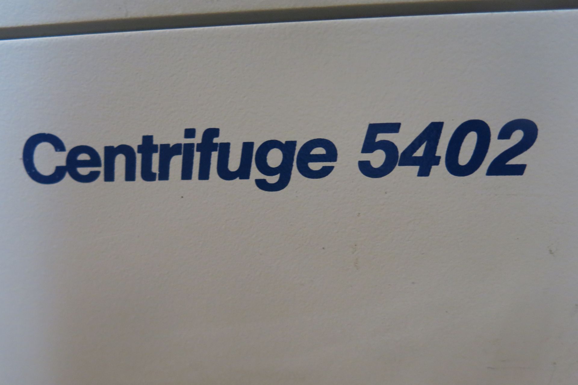 Eppendorf 5402 Centrifuge - Image 7 of 10