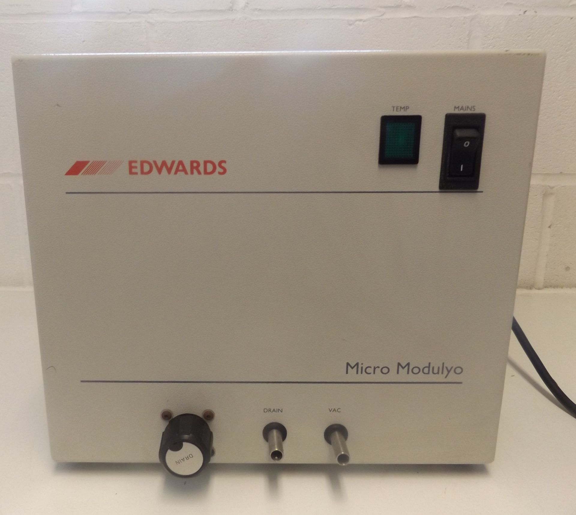 Edwards Micro Modulyo Freeze Dryer Benchtop