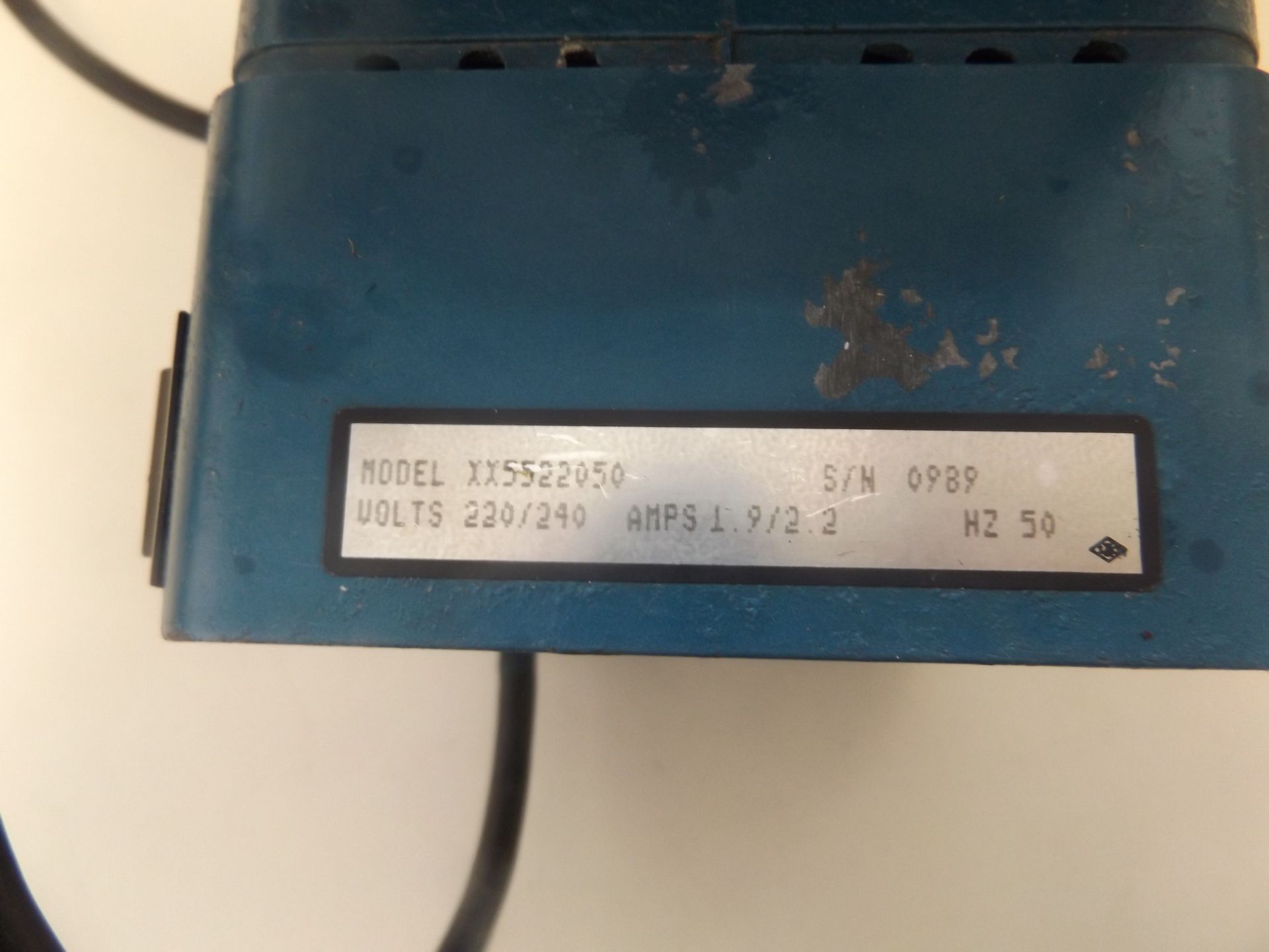 Millipore XX5522050 Vacuum Pump 008 - Image 4 of 4