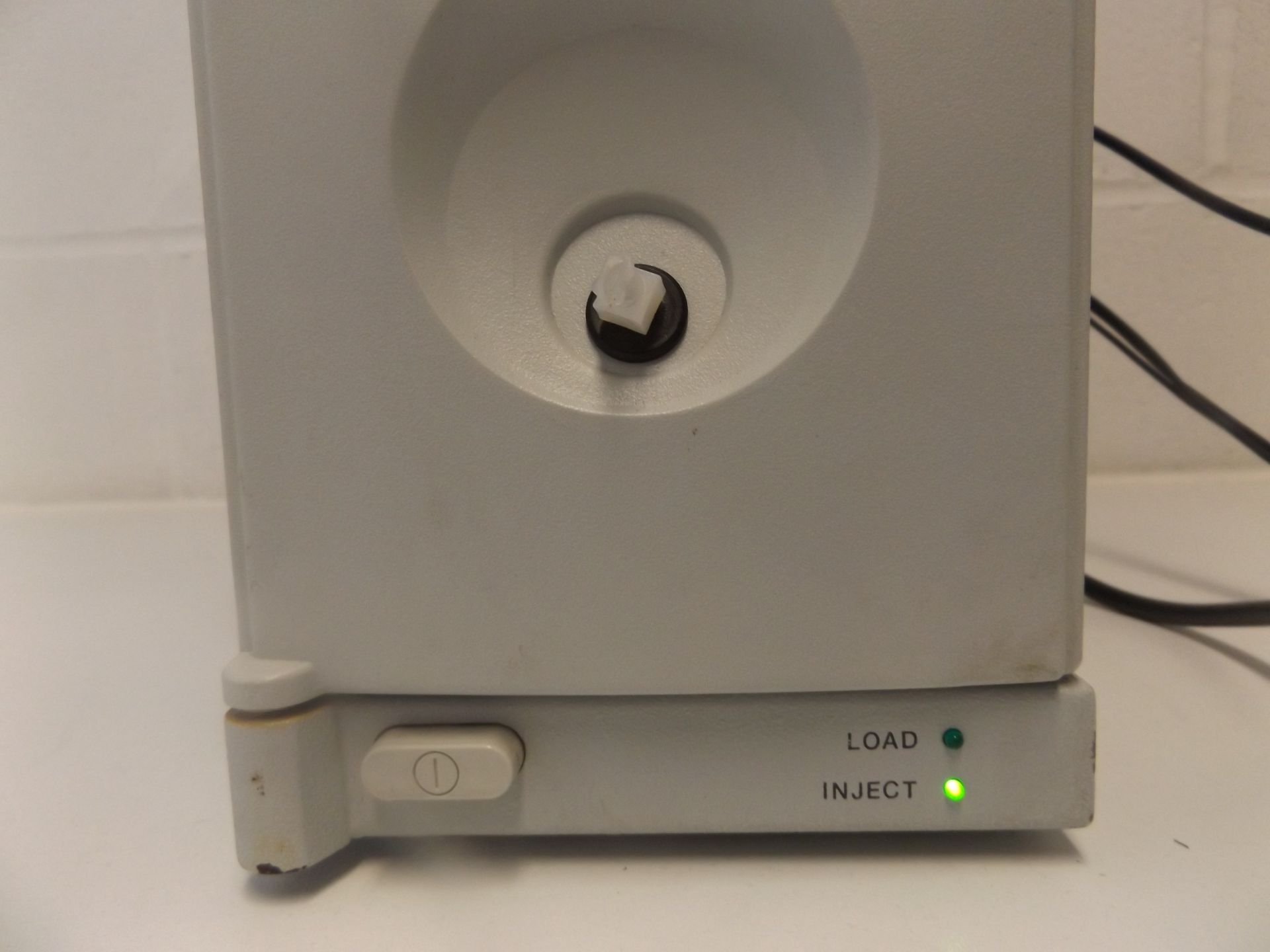 Dionex LC25 Chromatography Oven - Image 3 of 4