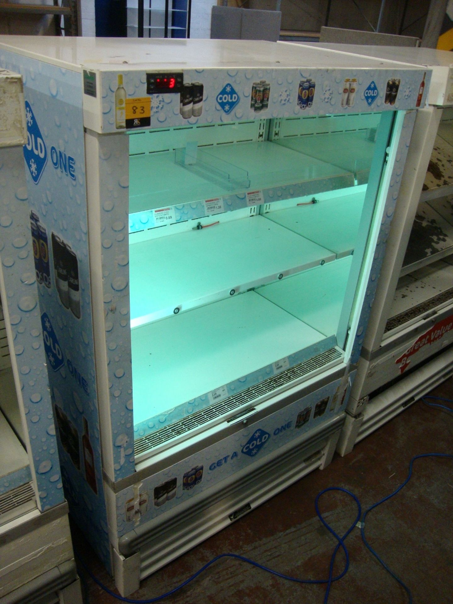 Verco type C980 open front display chiller/fridge - Image 3 of 4