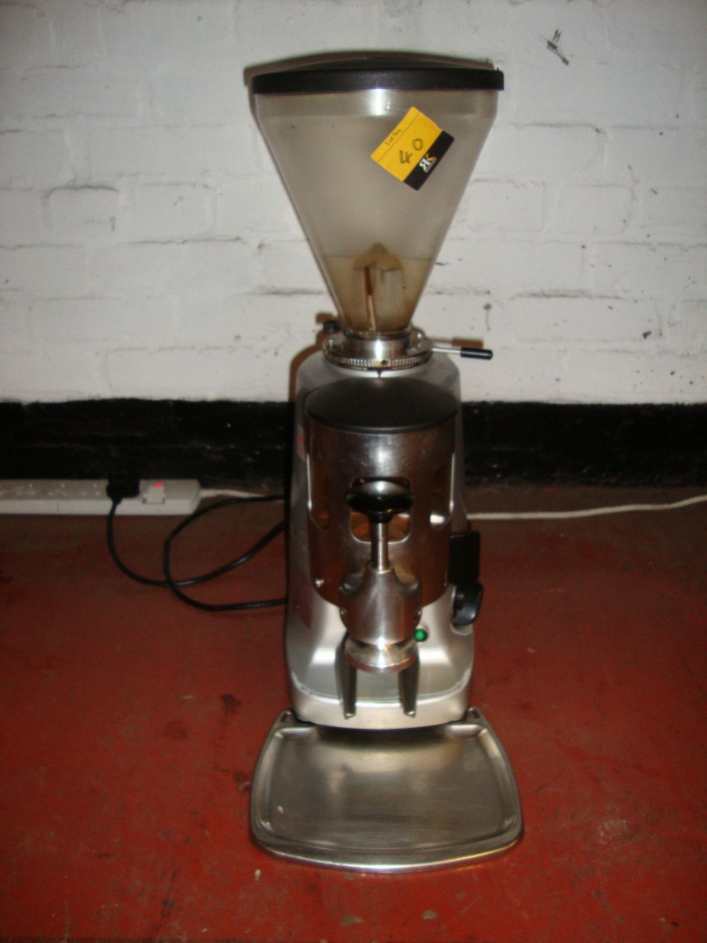 Mazzer Luigi heavy-duty commercial coffee grinder with detachable tray at front of same - Image 4 of 4