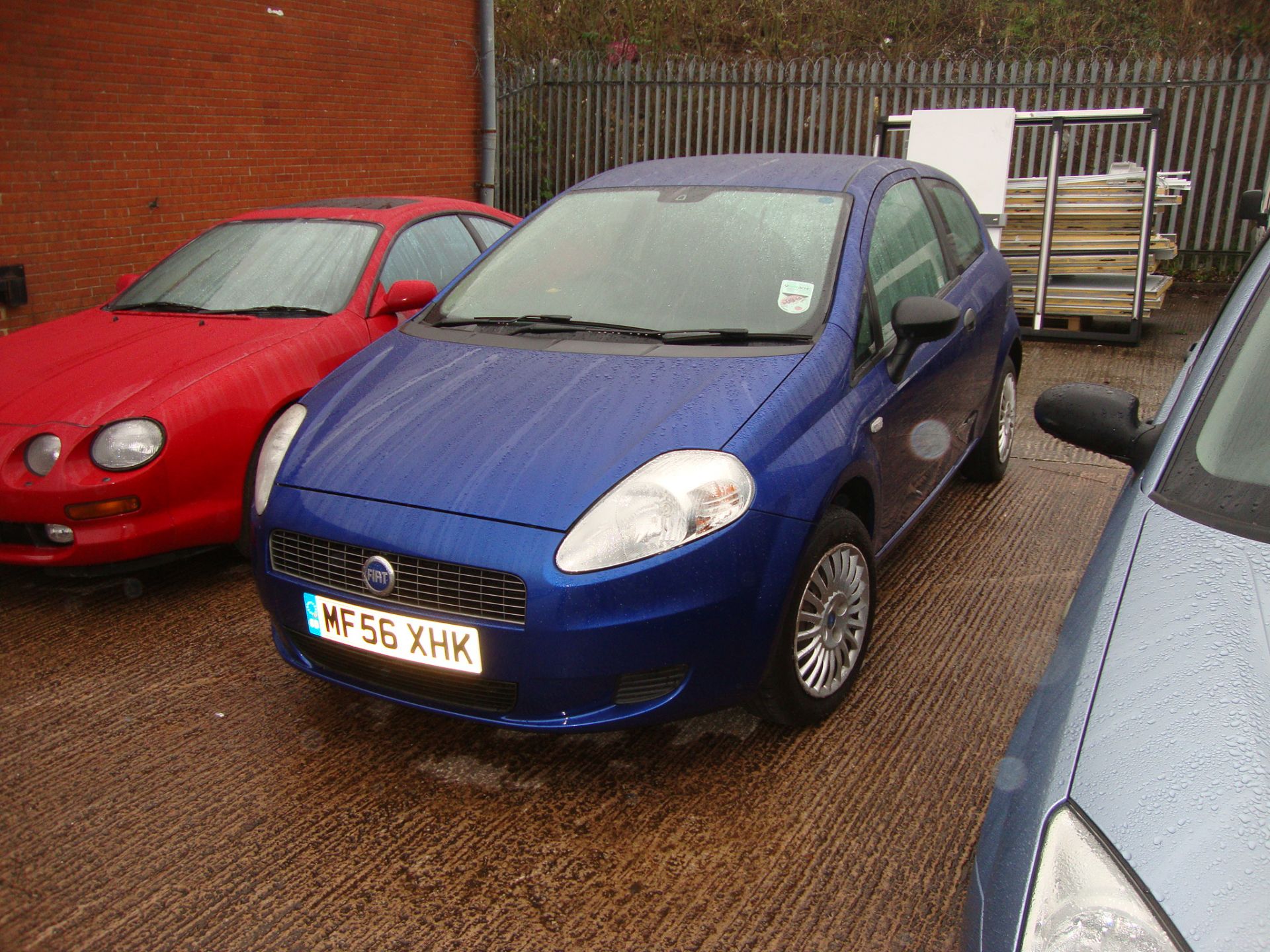 MF56 XHK Fiat Punto Active 3-door hatchback - Image 2 of 13