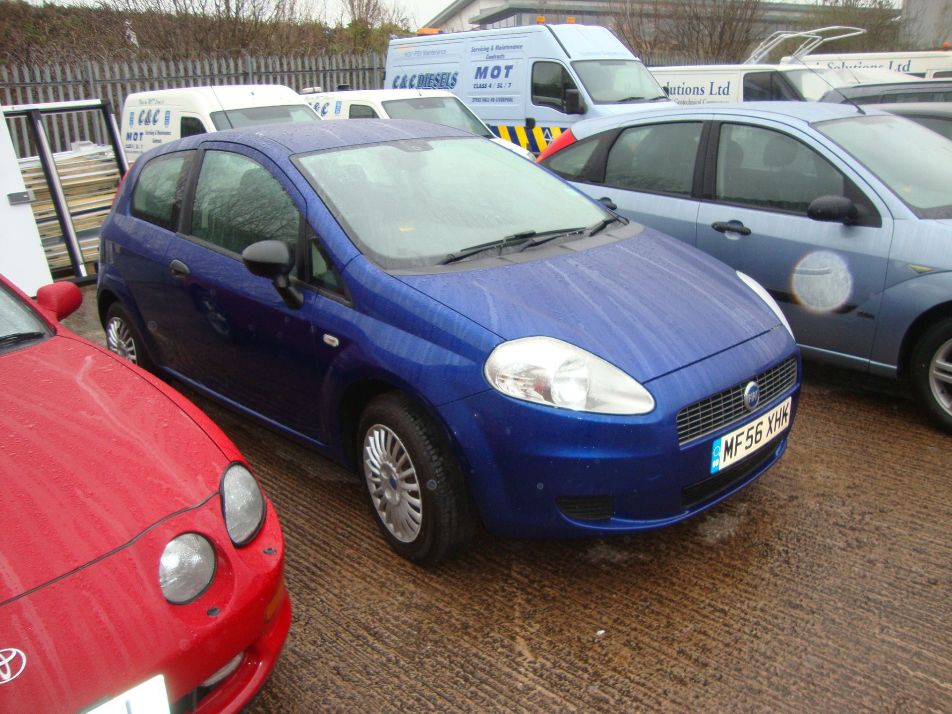 MF56 XHK Fiat Punto Active 3-door hatchback