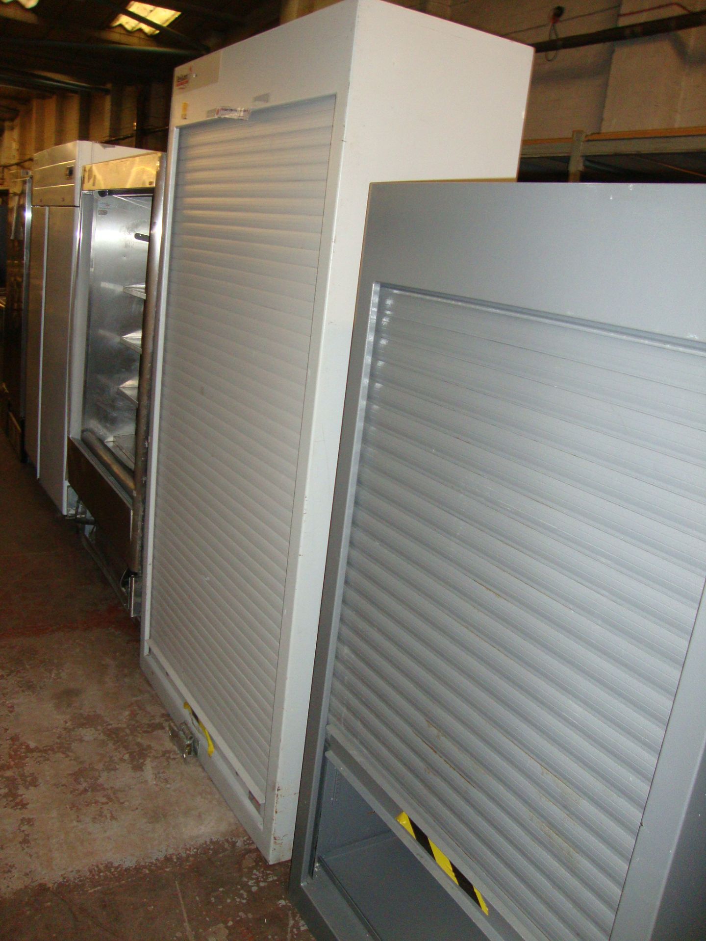 3 off assorted cabinets, 2 of which are security cabinets with the ability to attach hasps/padlocks. - Image 3 of 5