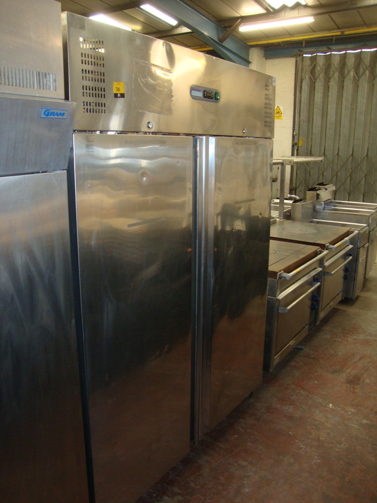 Polar U635 refrigeration mobile large stainless steel twin door freezer - Image 2 of 4