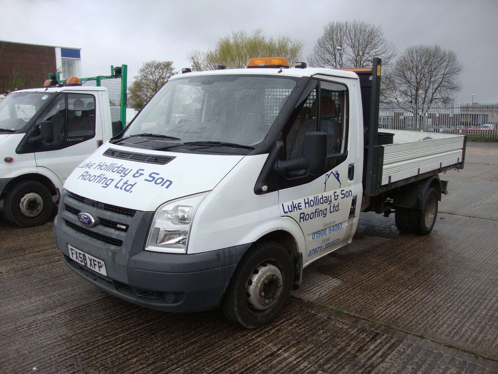 2008 Ford Transit 100 T350M RWD dropside tipper - Image 5 of 20
