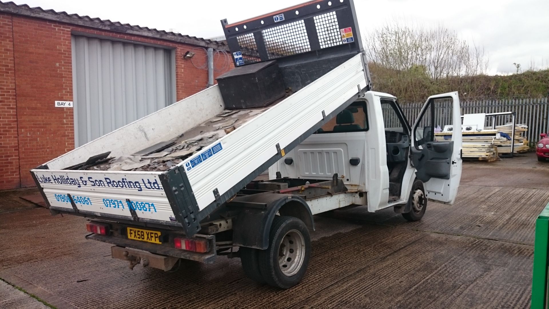 2008 Ford Transit 100 T350M RWD dropside tipper - Image 10 of 20