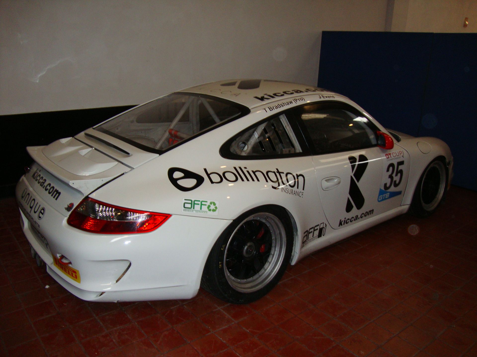 2005 Porsche 997 GT3 'gen 1' 911 Cup Race Car - Image 4 of 19