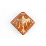 A medieval tile with an eagle, probably Flemish, 14th C. - Dim.: Ca. 5,5 x 5,5 cm. - Condition